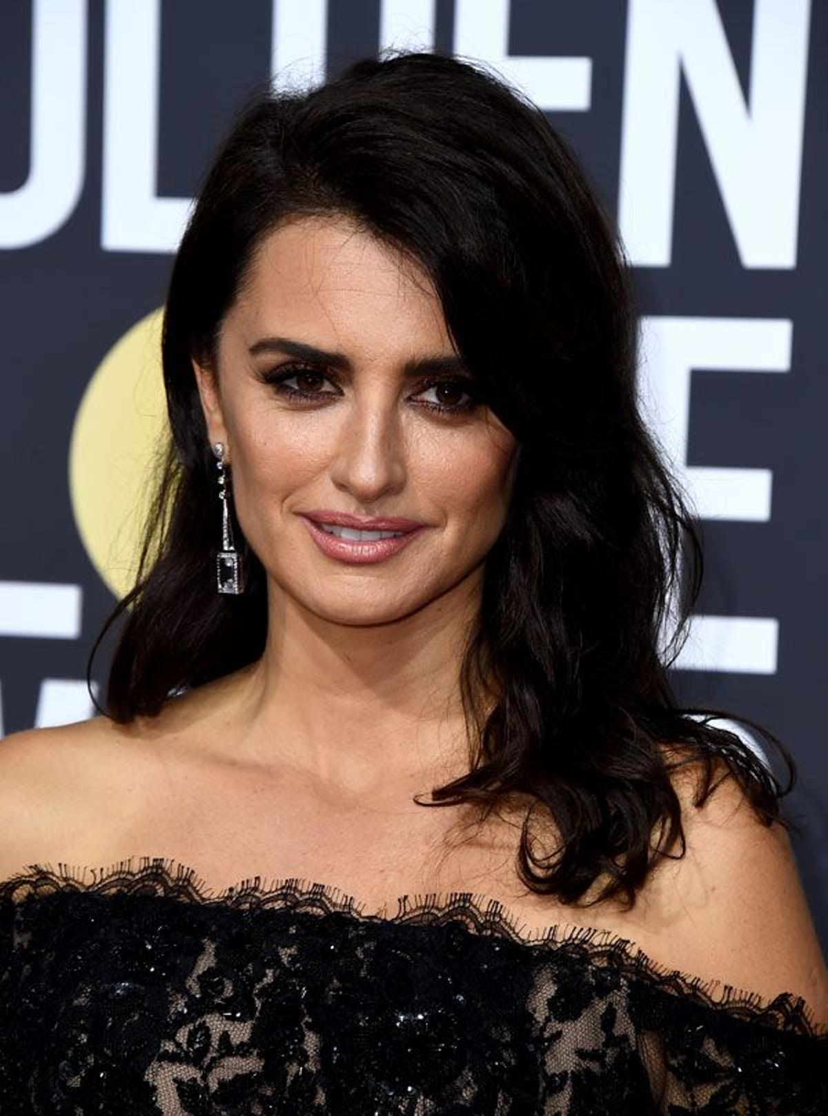 Globos de Oro 2018: la belleza de Penélope Cruz con vestido de Ralph and Russo