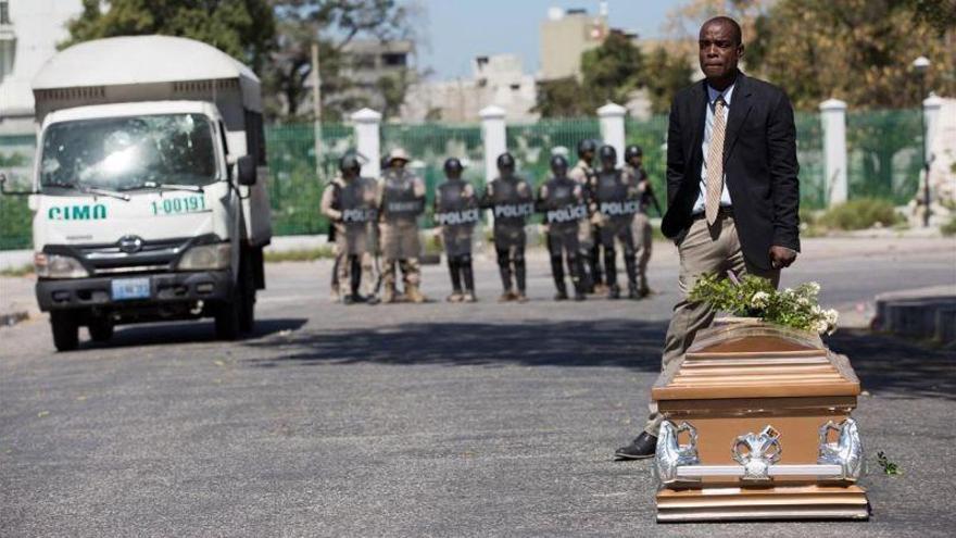 Al menos 26 muertos en Haití en las manifestaciones contra el presidente Moise