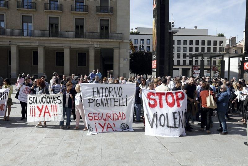 Concentración para protestar por la inseguridad en la calle Pignatelli