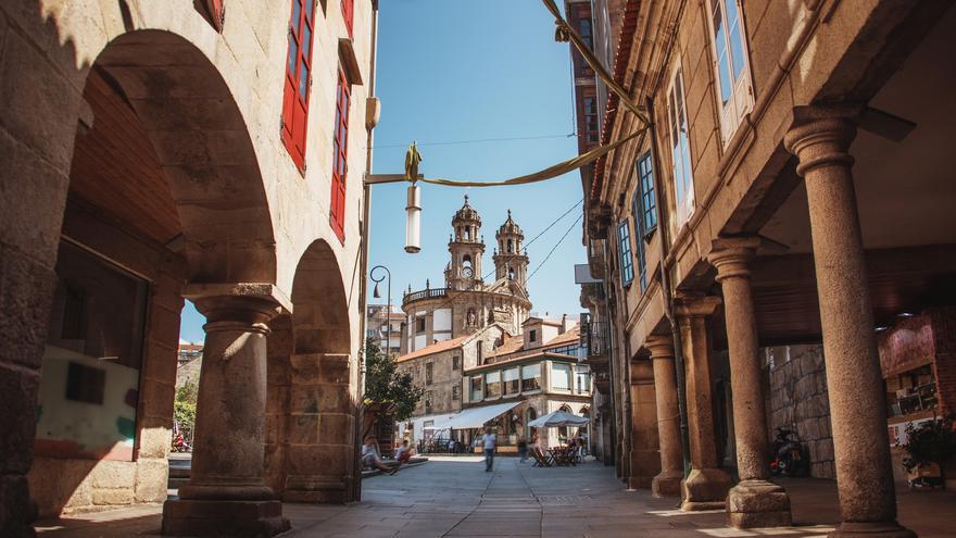 Esta es la ciudad gallega perfecta para caminar: su casco antiguo parece sacado de una película Disney
