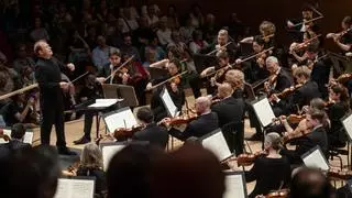 La OBC regaló una ópera de Ravel como fin de temporada