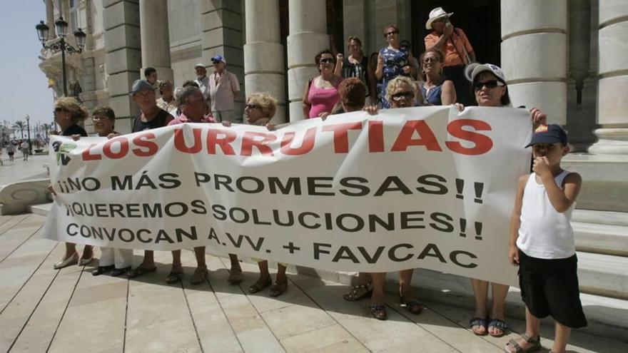 Los residentes de Los Urrutias quieren ser más independientes