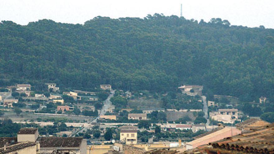 Panorámica de la colina donde se sitúa el repetidor que da cobertura de TDT al pueblo de Son Servera.