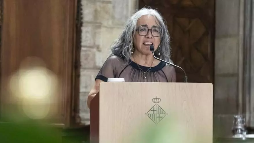 Cristina Rivera Garza defiende el poder transformador de la lectura en un pregón dedicado a los migrantes