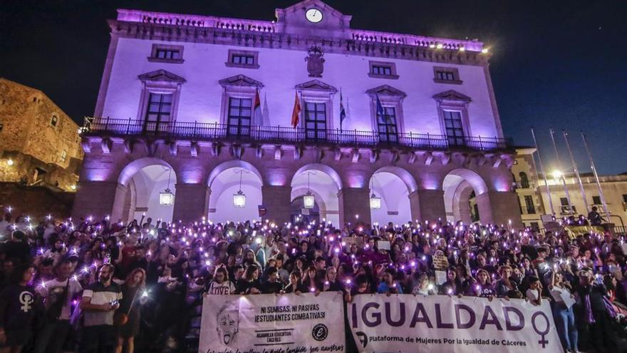 La región se enciende de violeta