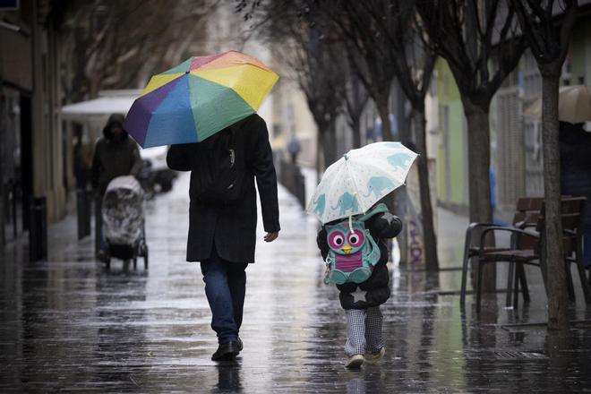 Каталония сталкивается с последствиями сильных дождей