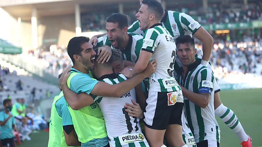 Las imágenes del Córdoba CF-Don Benito