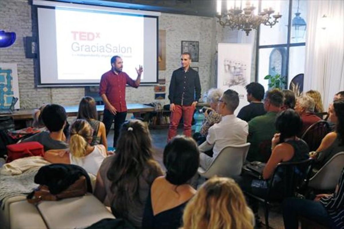 Un moment de la TEDxGraciaSalon, a la Casa Gràcia. Un moment de la TEDxGraciaSalon, a la Casa Gràcia.
