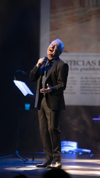 Concierto de Víctor Manuel en el teatro Campoamor.