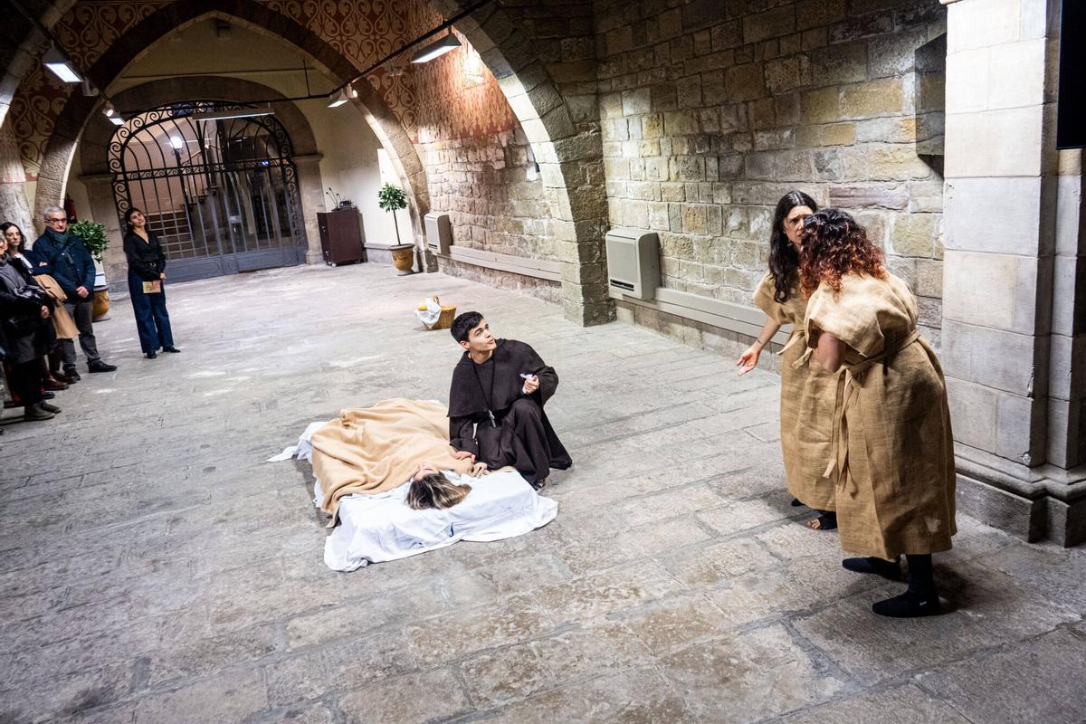 MANRESA . FIRA SANT ANDREU . VISITA TEATRALITZADA AL HOSPITAL DE SANT ANDREU