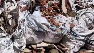 Denuncian un vertido de escombros en el Port de Catarroja