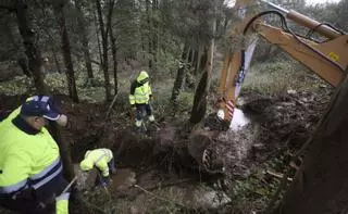 Una analítica avala la presencia de bacterias en la traída de Cruces