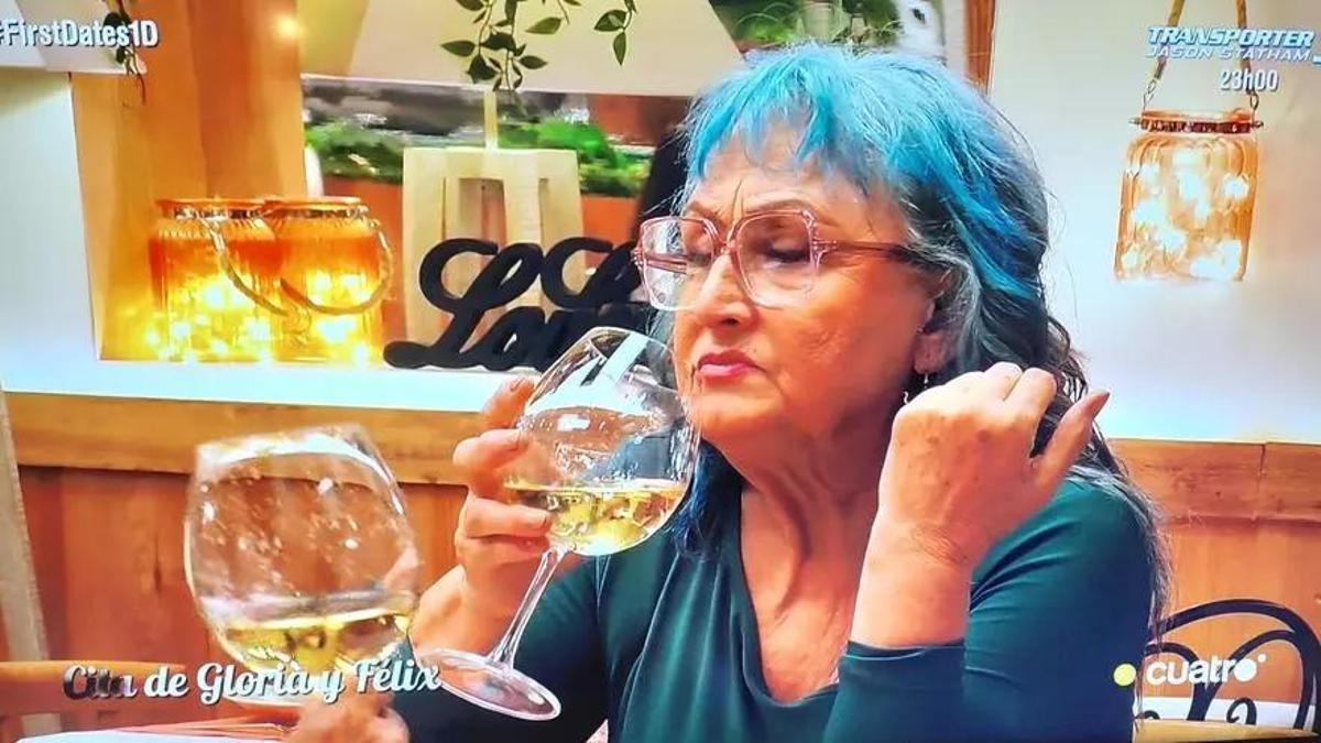 FIRST DATES | Glòria, jubilada de 68 años que busca el amor en First Dates: "Me casé sin estar enamorada y siendo virgen"