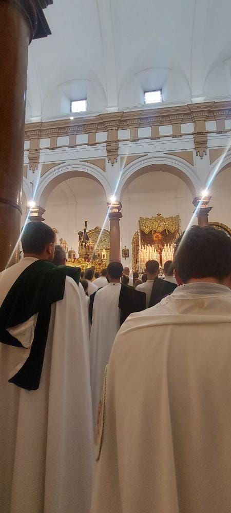 Interior de la parroquia de San Roque