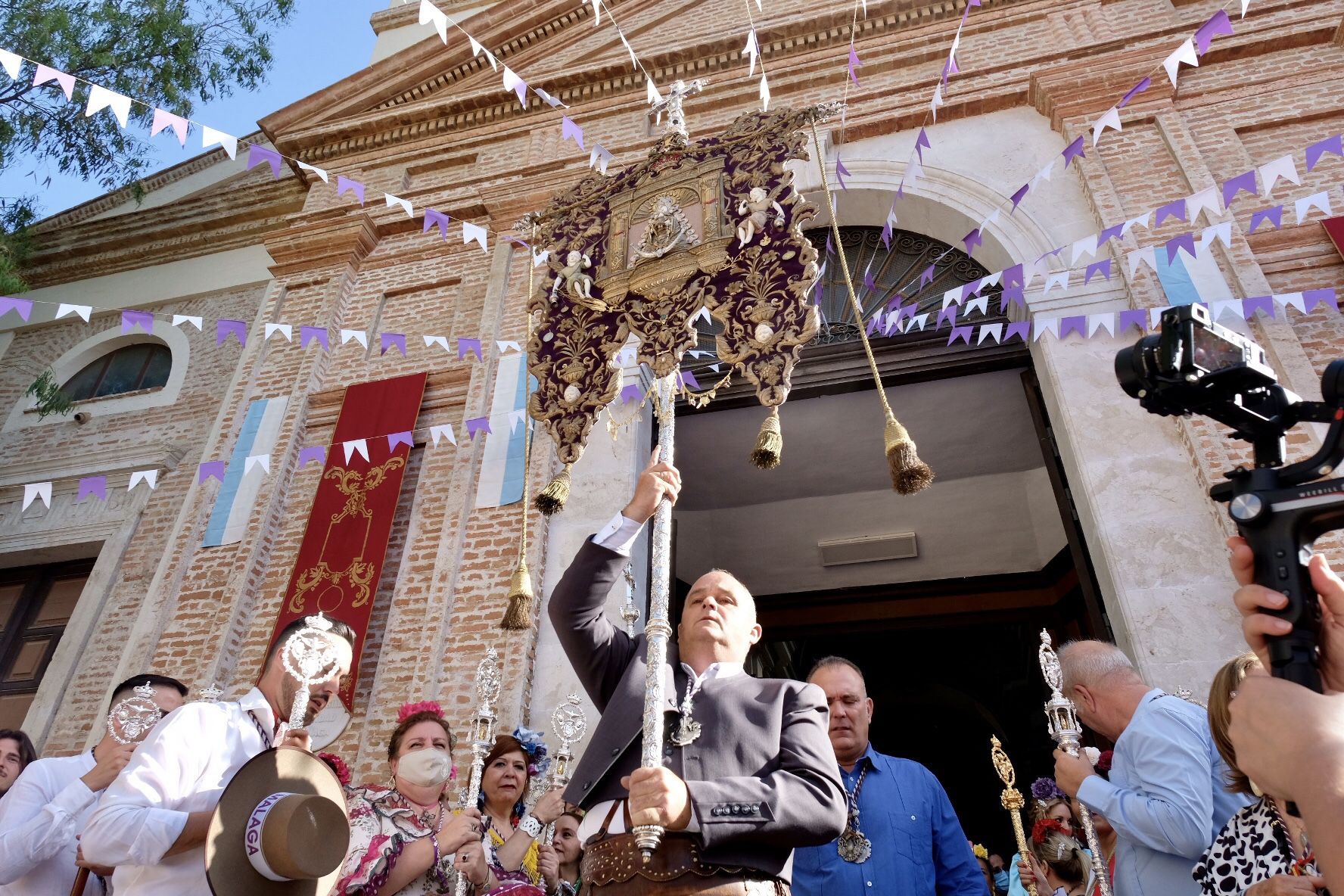 Salida de la hermandad del Rocío de Málaga