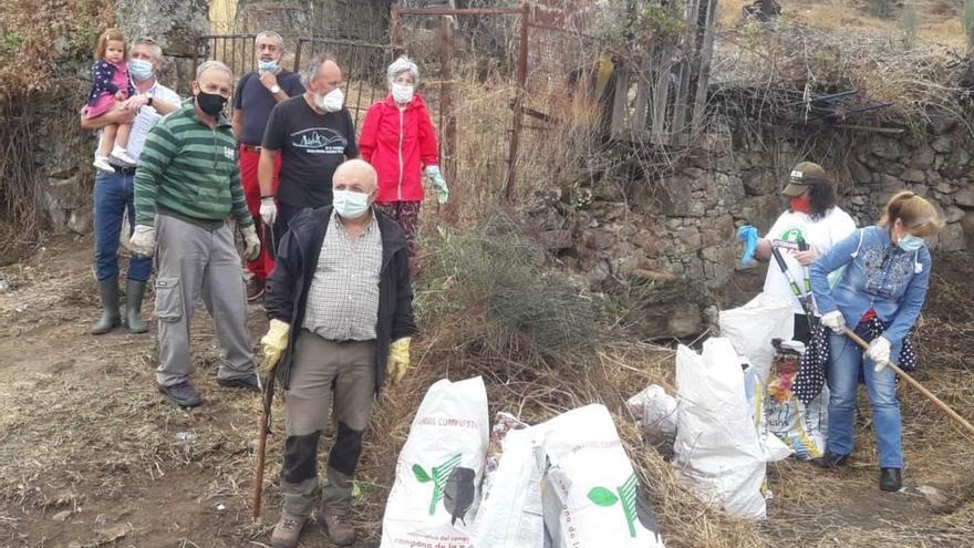 Una iniciativa impulsa labores de limpieza en espacios naturales en Navalmoral de la Mata