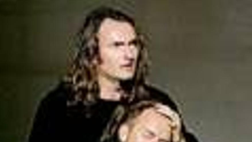 Sting da el salto a la ópera junto a su hijo