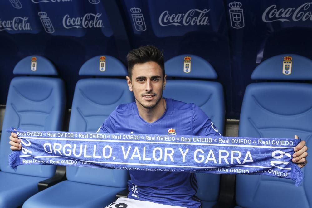 Presentación de David Costas como nuevo jugador del Real Oviedo