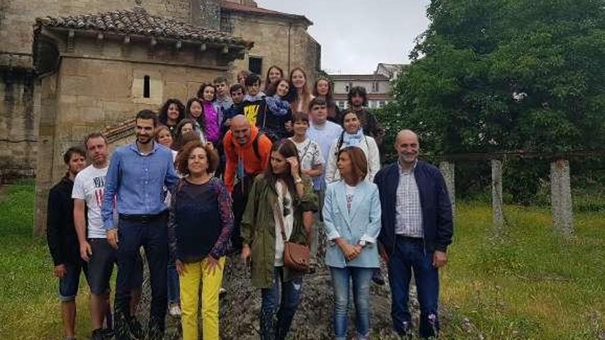 Participantes en el campo de trabajo de Celanova. // FdV