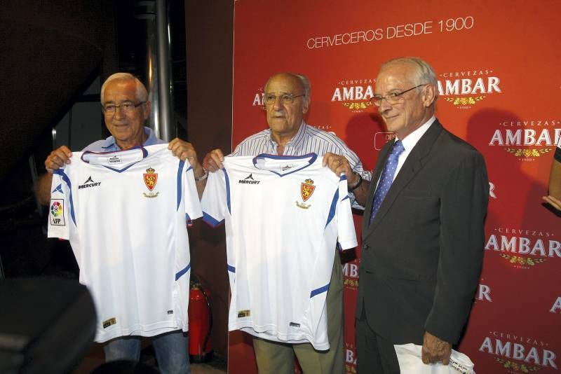 Fotogalería: presentación de las equipaciones del Real Zaragoza para esta temporada