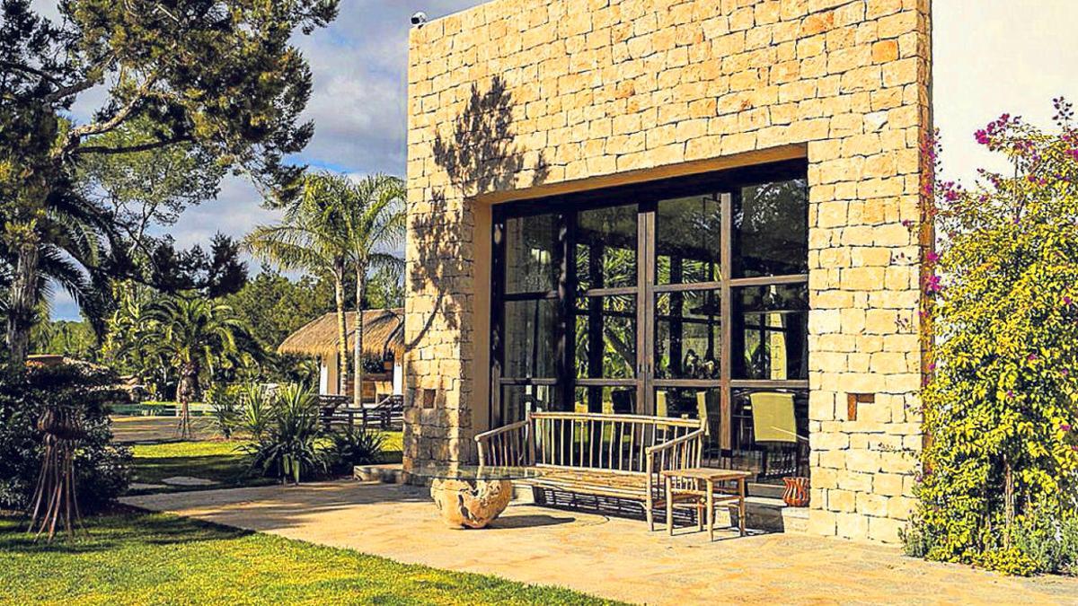Vivienda construida por Ibiza House Renovation.