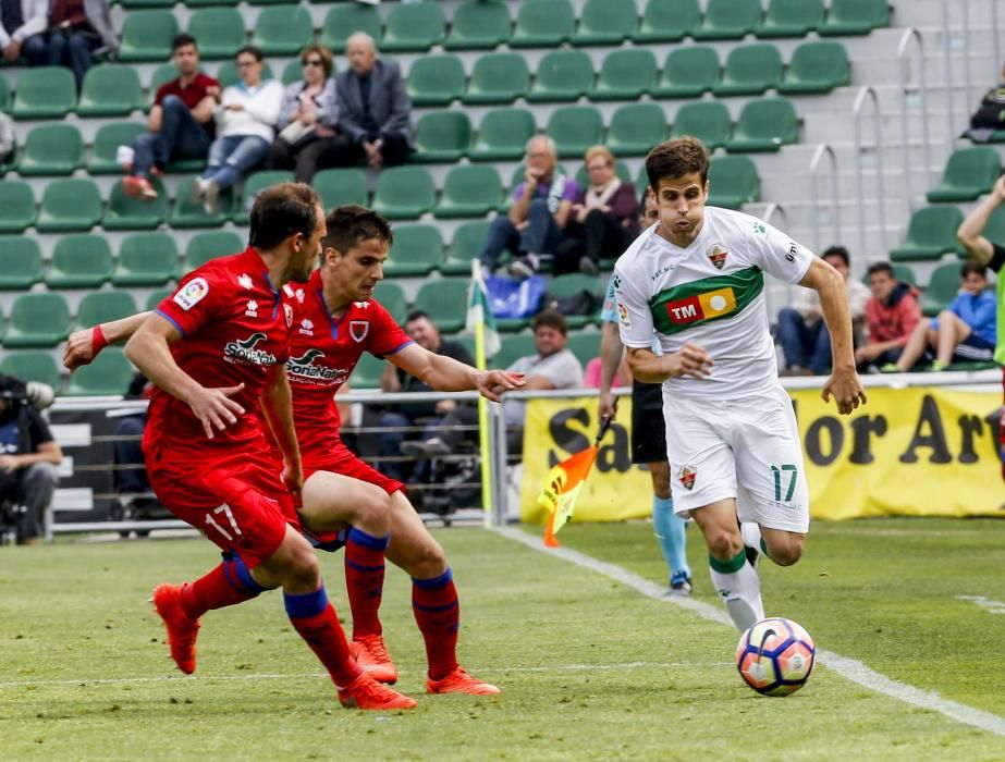 El Elche se queda sin fútbol y cae ante un Numancia muy superior