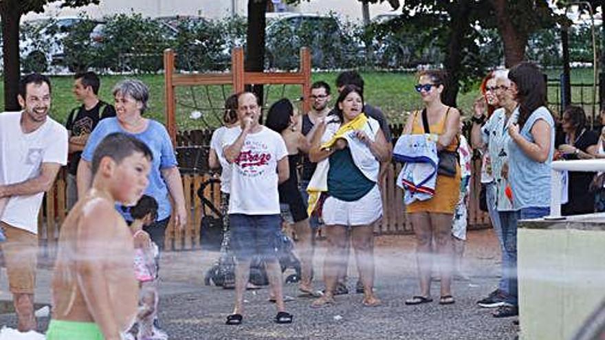 Sant Ponç Festa de l&#039;escuma i sopar de «traje»