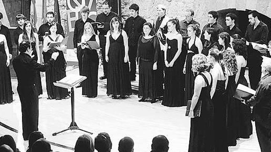 El coro «El León de Oro», durante una actuación en el Auditorio.