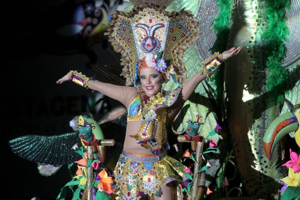 Andrea Guerrero, de la comparsa Los Gnomos, reina infantil del Carnaval de Cartagena 2017