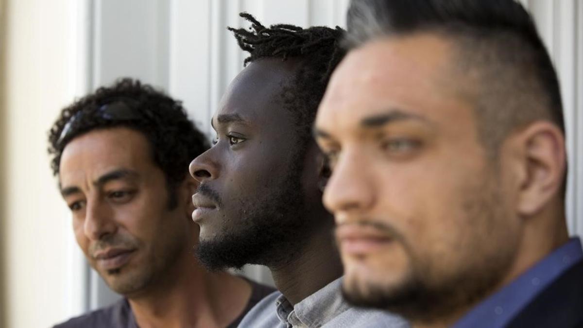 Mohammed, Cheikh y Aaron, este lunes en la presentación de la guía.