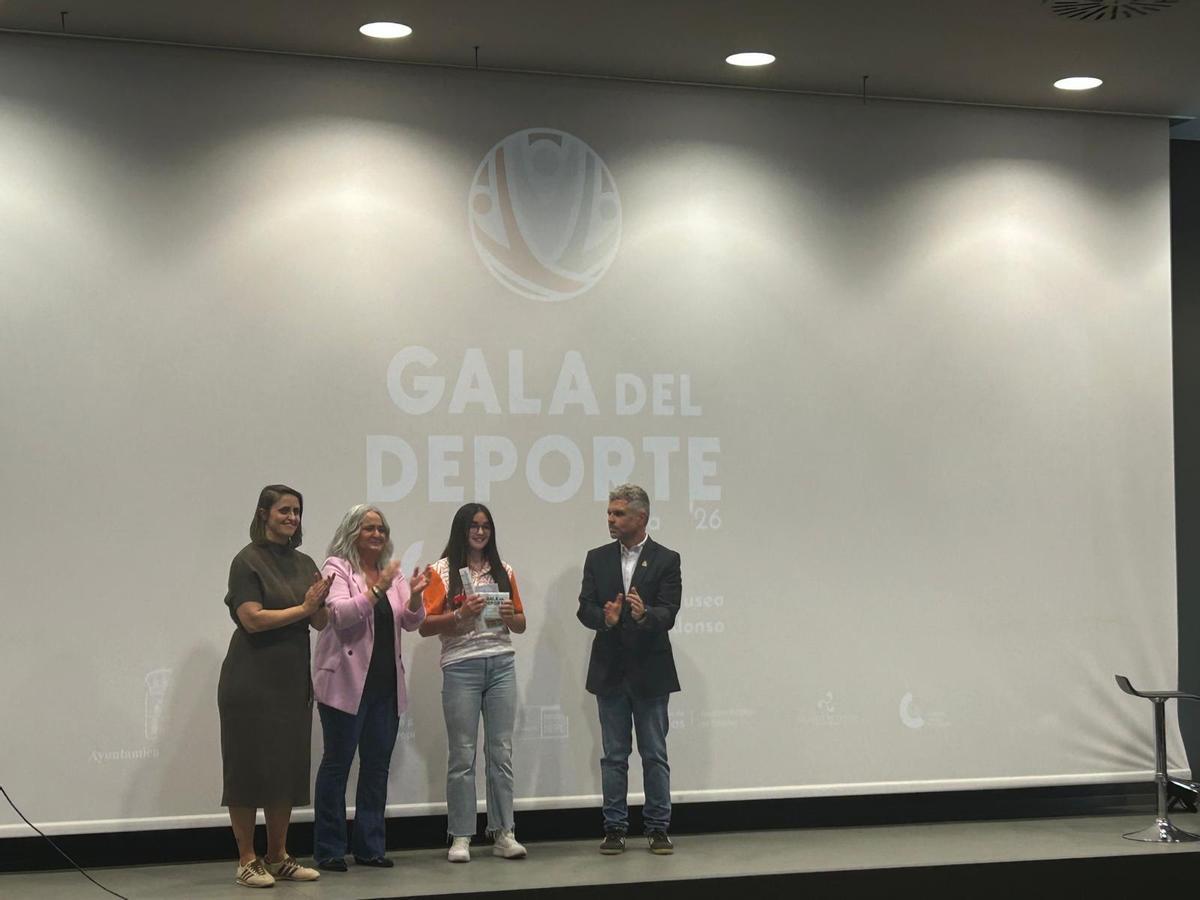 Las imágenes de los premiados en la Gala del Deporte de Llanera Las imágenes de los premiados en la Gala del Deporte de Llanera