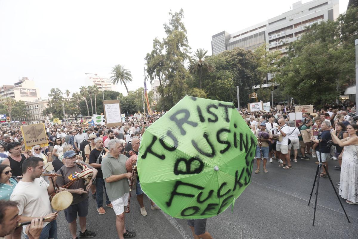Manifestación 26J Menys Turisme, Més Vida