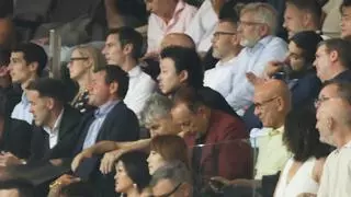 Kiat Lim, presente en Mestalla en el Trofeu Taronja viendo al Valencia CF contra el Newcastle
