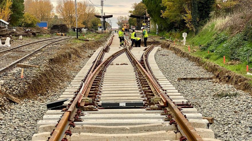 Las obras en la línea ferroviaria entre Zaragoza y Canfranc interrumpirán el servicio durante 11 meses