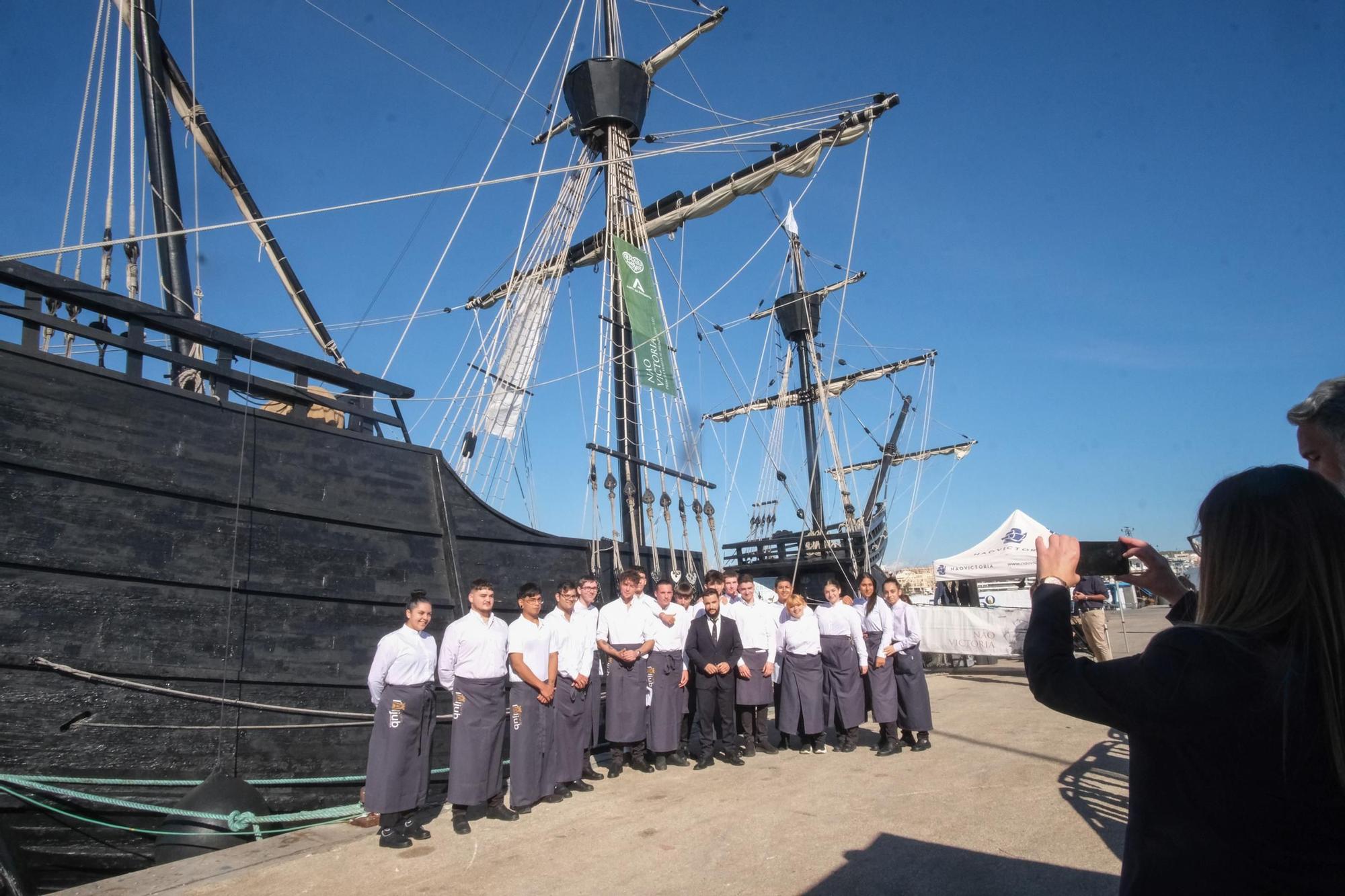 Así es la réplica de la Nao Victoria que se puede visitar desde hoy en el puerto de Santa Pola