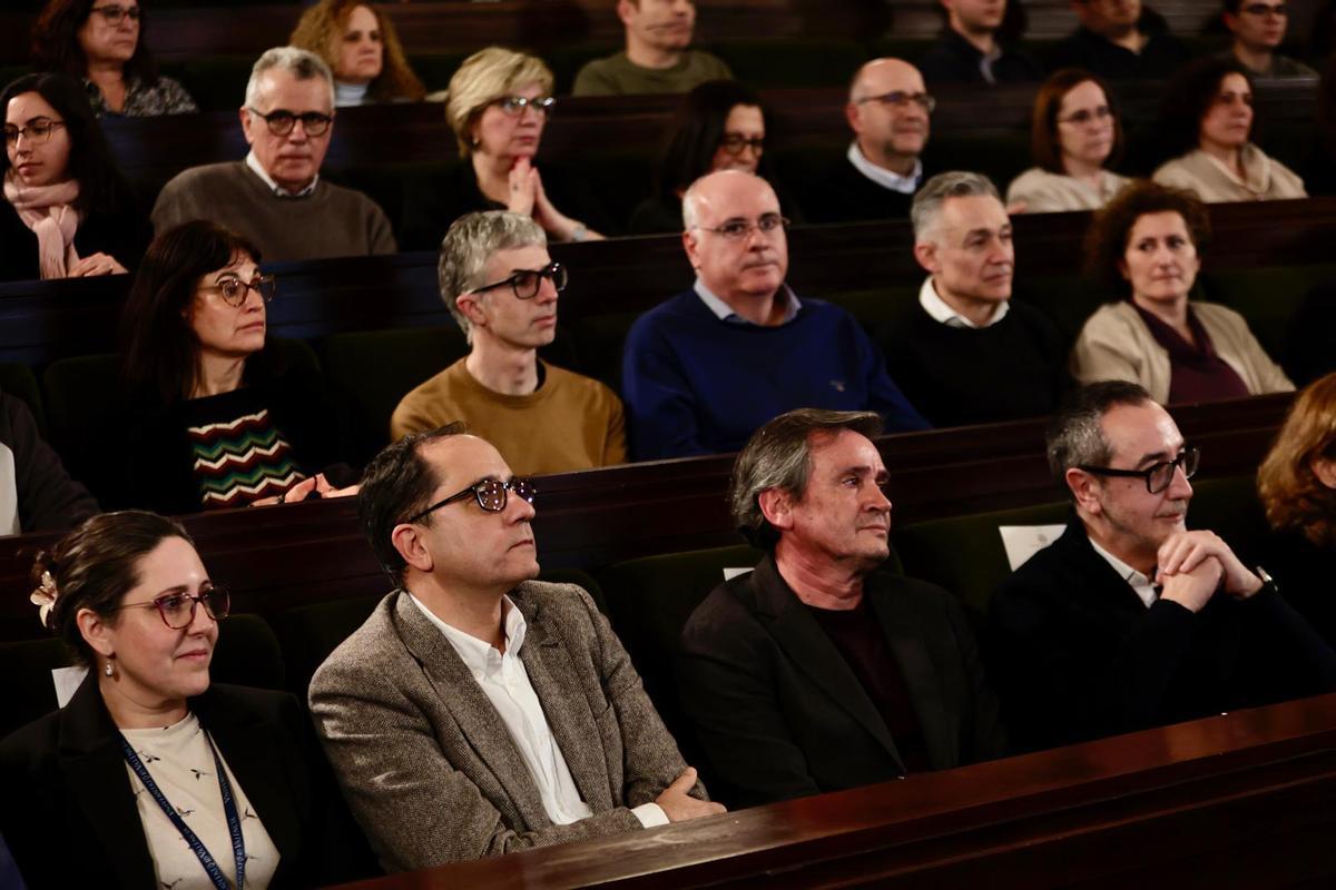 Todas las fotos de la sesión electoral al Rectorado de la UV