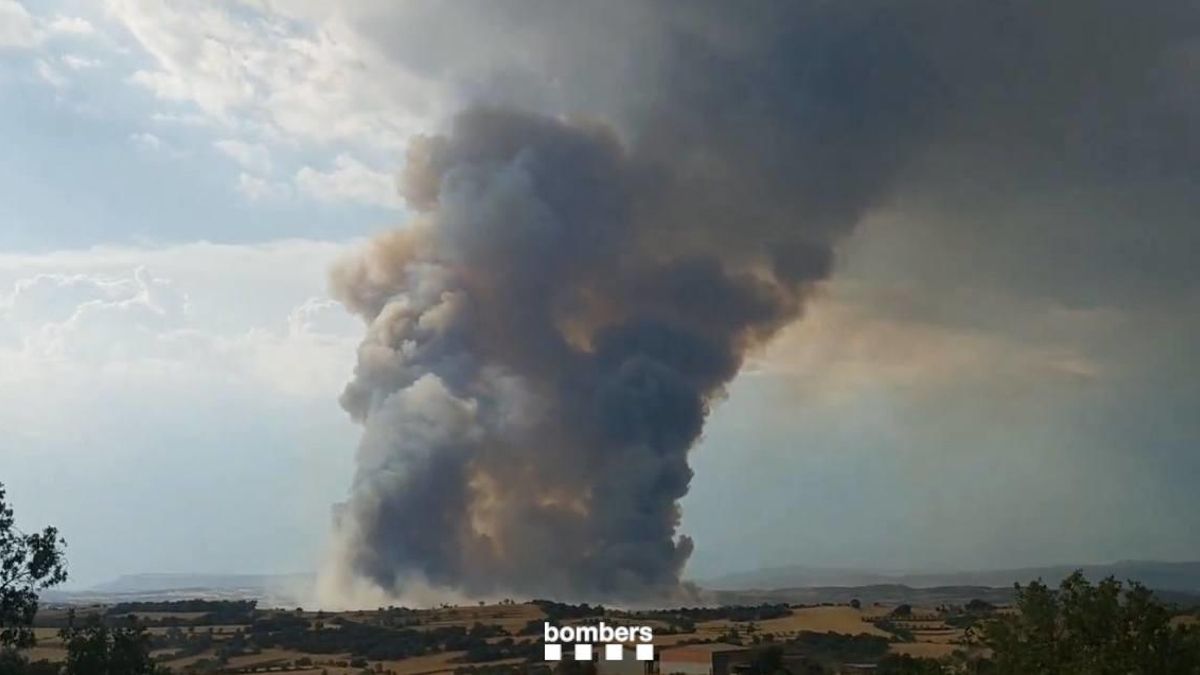 El peligroso pirocúmulo de la Segarra: una nube de fuego que alcanzó los 14 kilómetros de altura por primera vez en Cataluña