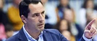 El entrenador Guillermo Arenas tiene dos semanas para acelerar a un Alimerka Oviedo Baloncesto dormido