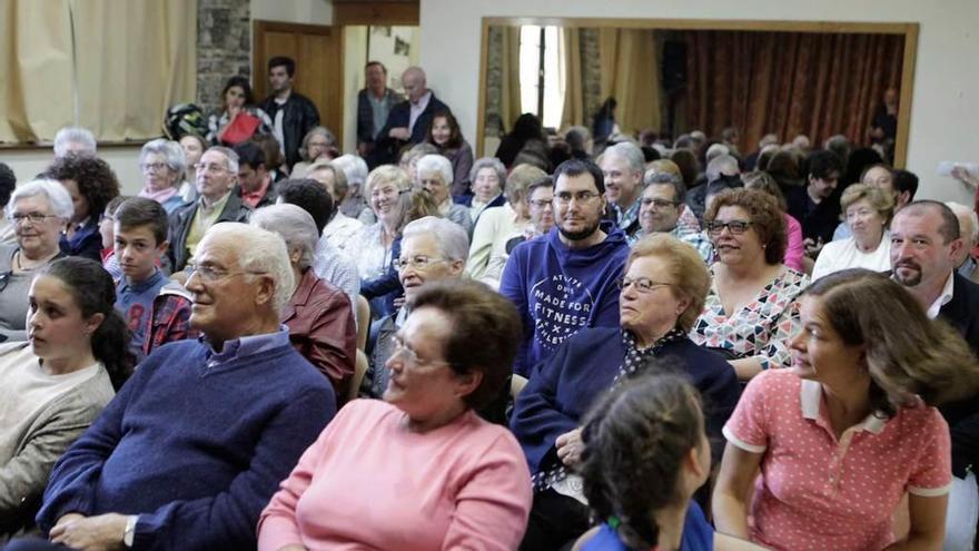 Asistentes a la primera jornada de las fiestas.