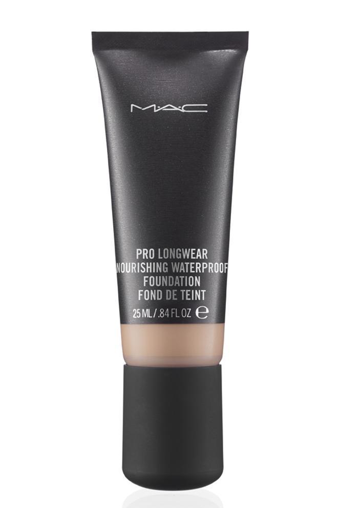 Neceser Waterproof: base de maquillaje resistente al agua de MAC