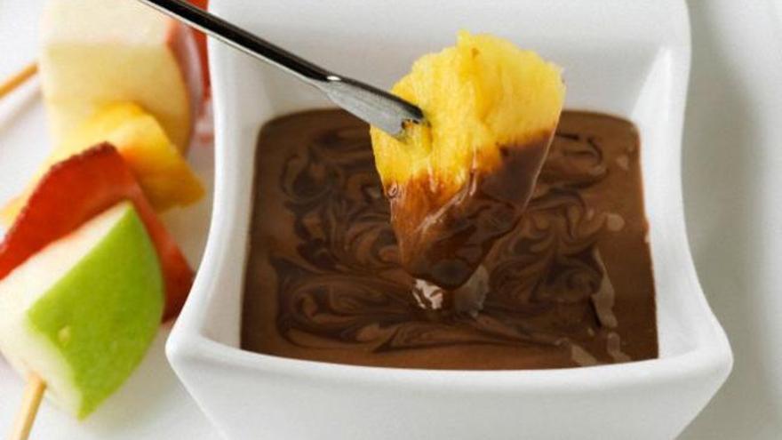 Una deliciosa fondue de chocolate.