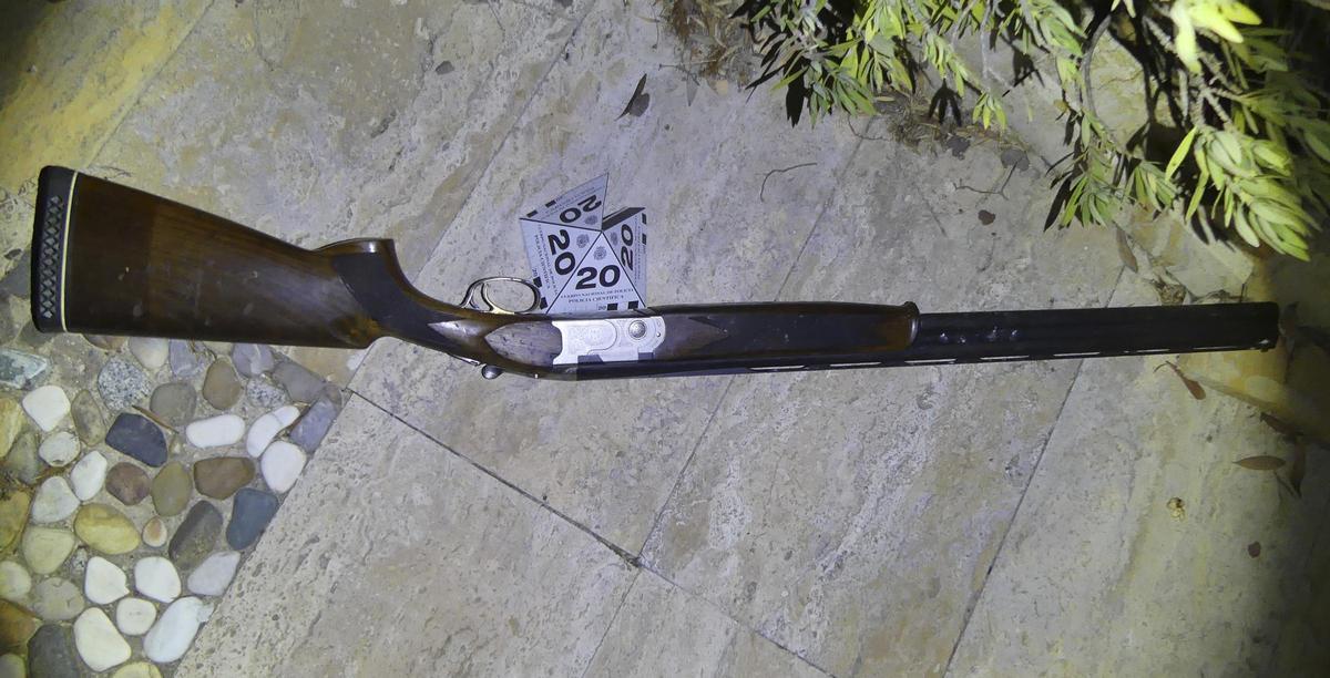 Un escopeta usada en uno de los 'vuelcos' en Molina de Segura