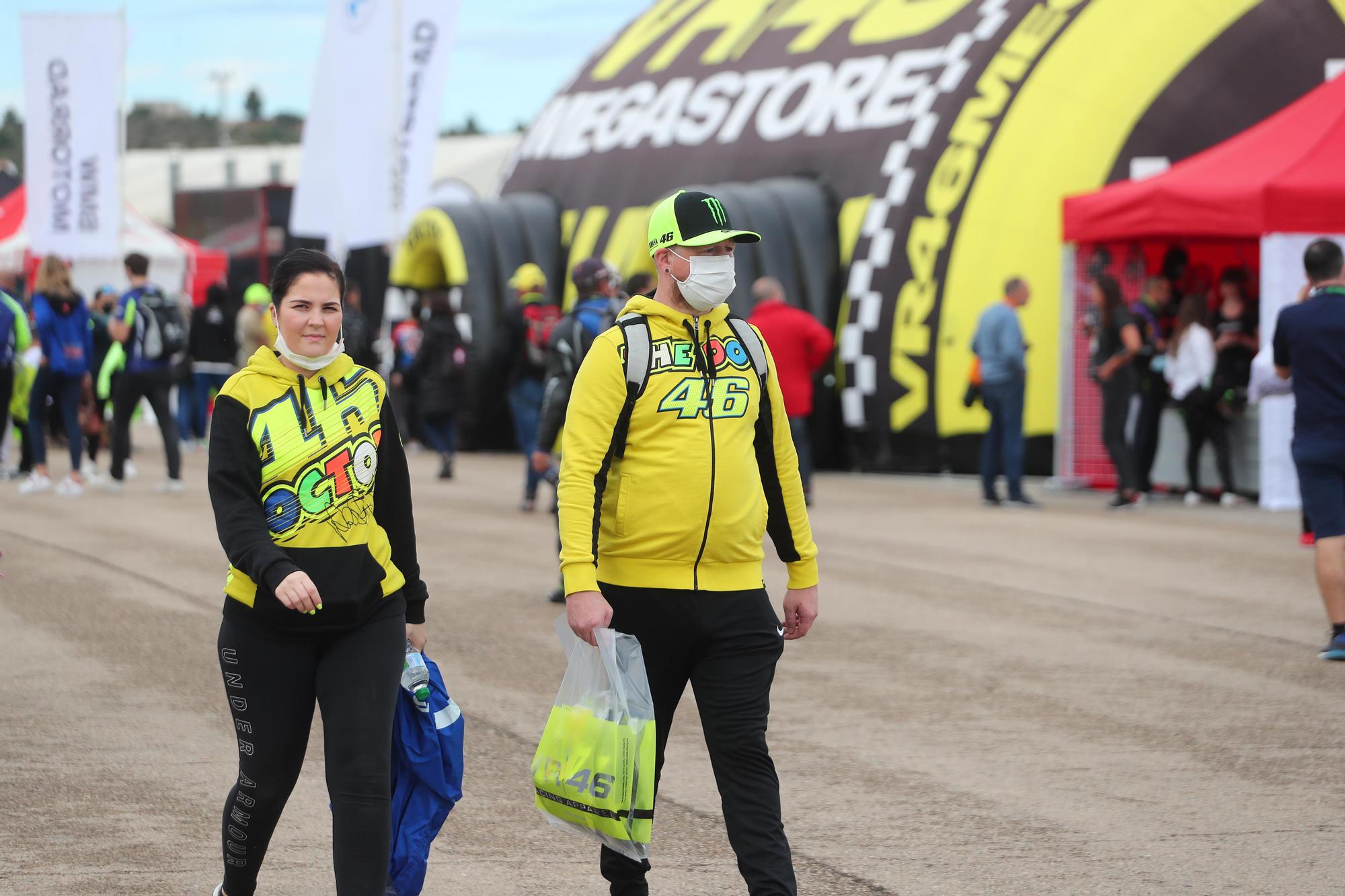 Gran ambiente en el circuito de Cheste