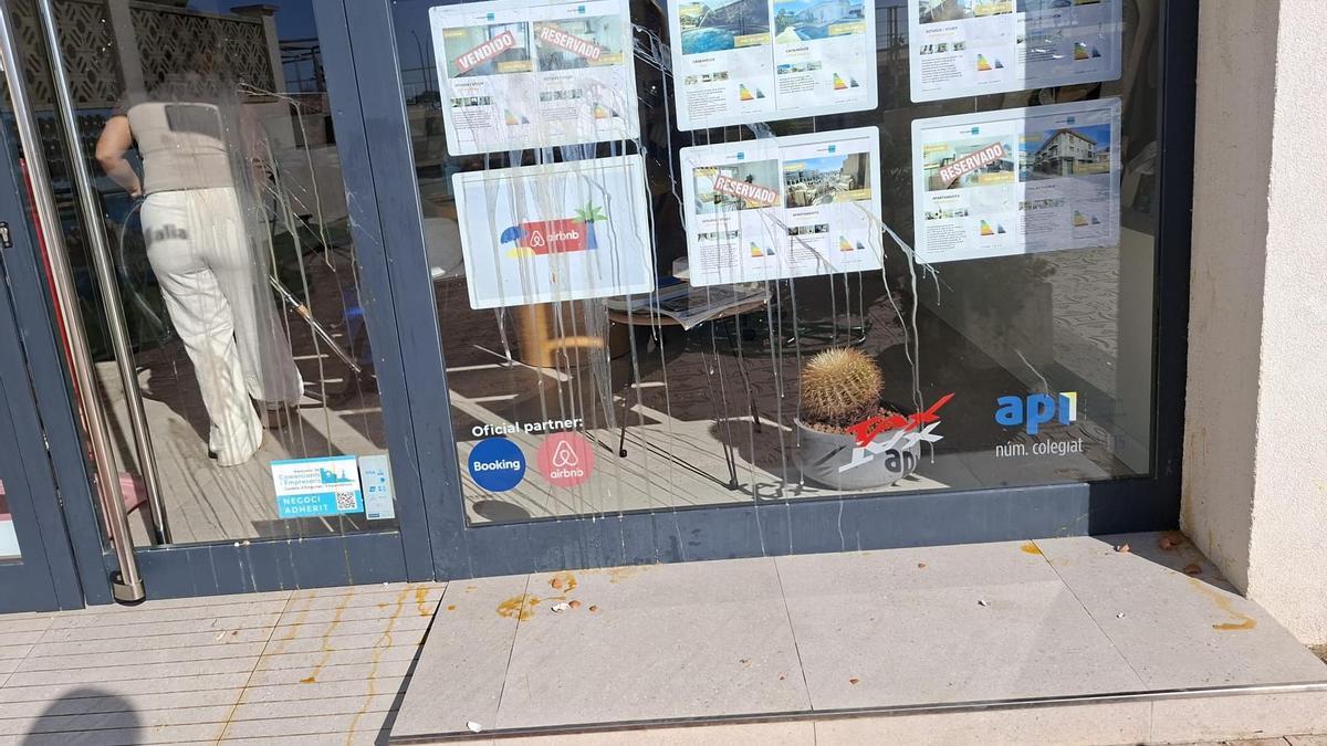 Exemple de l'incivisme que pateix la zona.