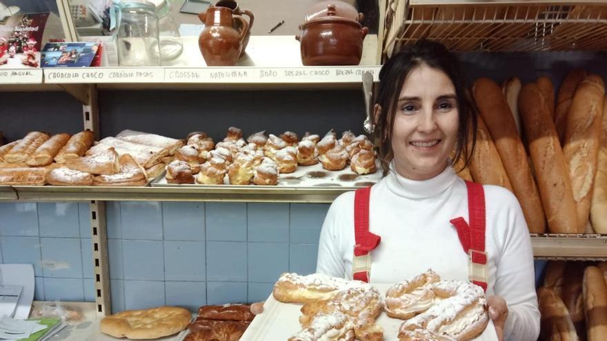 El panadero de pueblo, un oficio en extinción en Aragón