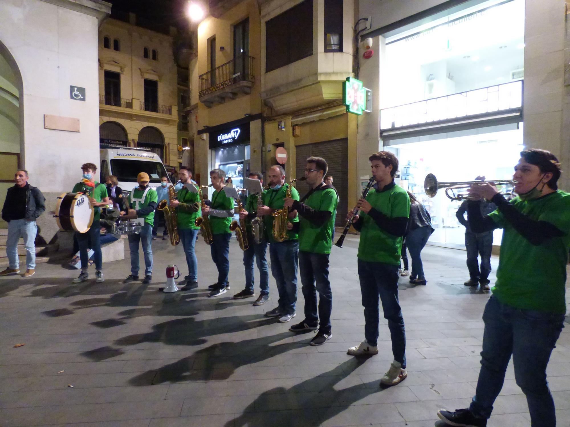 La Colla Castellera de Figueres torna a la plaça de l’Ajuntament després d’un any i mig