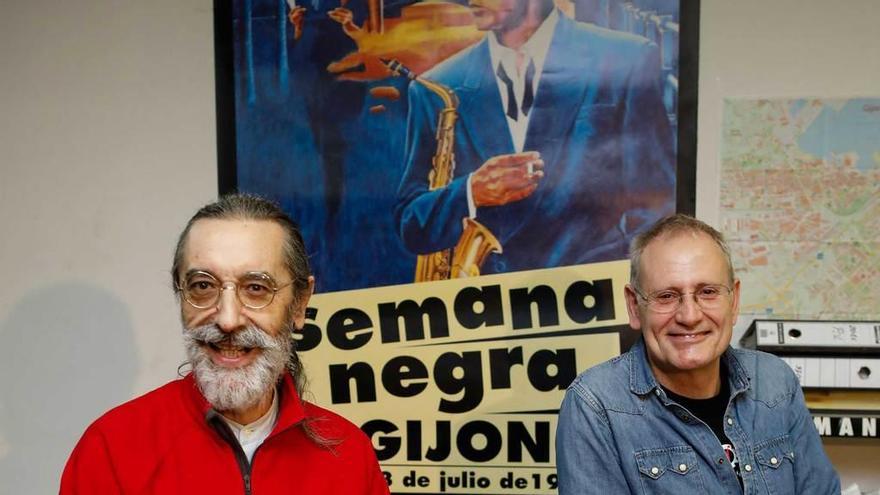 Por la izquierda, José Luis Paraja y Ángel de la Calle, ayer, en la presentación.