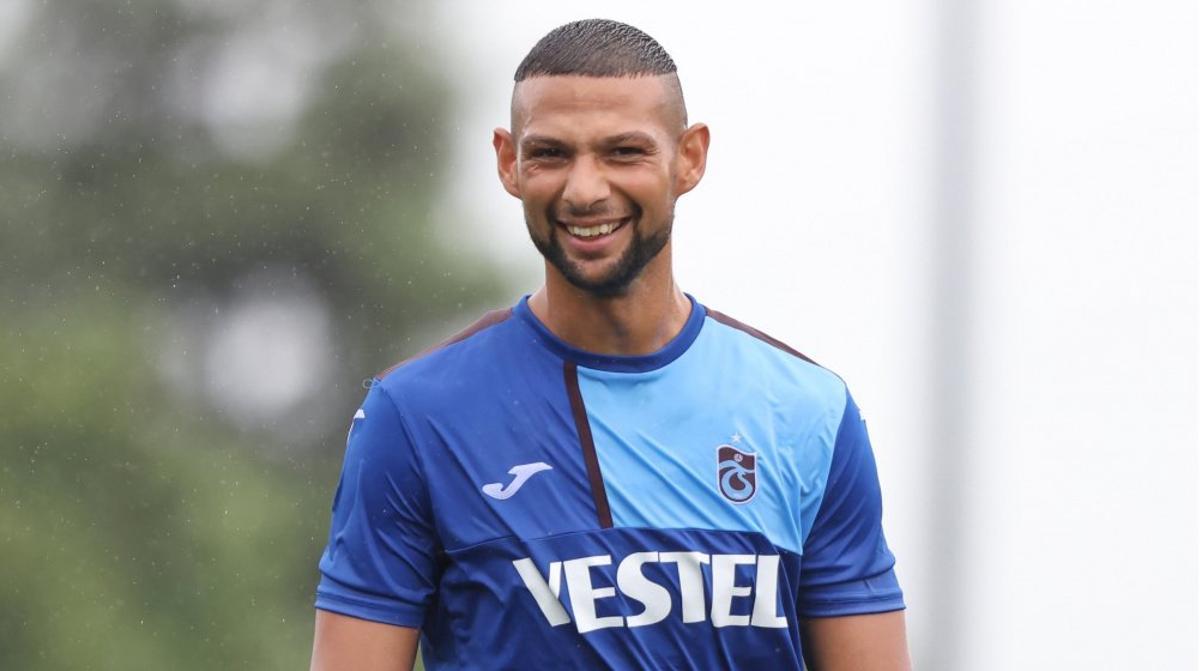 Joaquín Fernández, durante su etapa en el Trabzonspor, antes de regresar al fútbol español.
