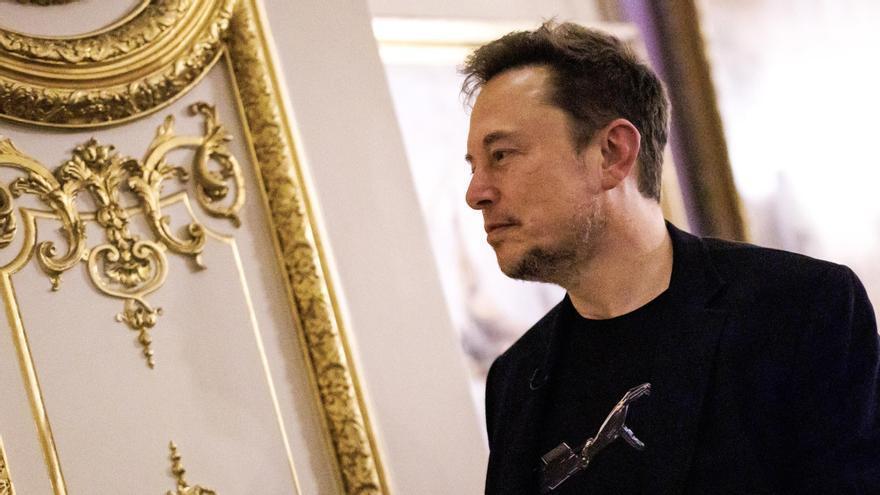 No, un robot de Elon Musk no ha atacado a un ingeniero de Tesla