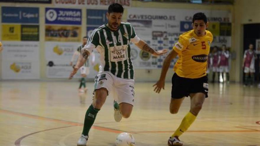 Imagen del encuentro que jugaron en la tarde de ayer Real Betis y Hércules San Vicente.